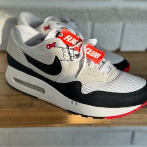Air Max 1 OG Big Bubble Obsidian 10